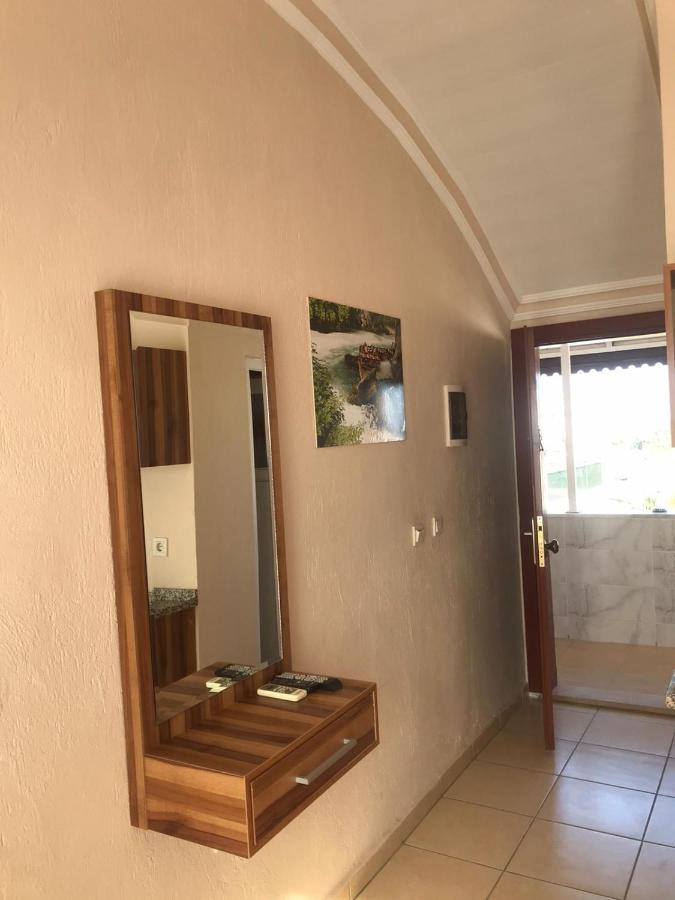 Unside Apart Otel Εξωτερικό φωτογραφία