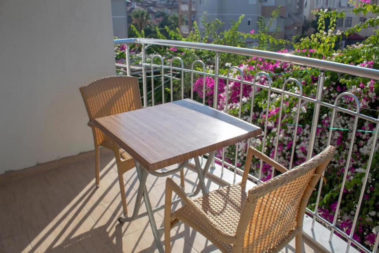 Unside Apart Otel Εξωτερικό φωτογραφία